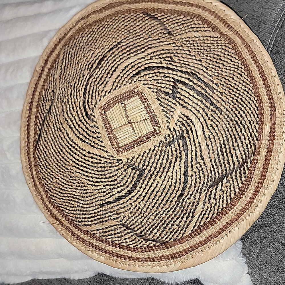 Ba Tonga Winnowing  Basket Handwoven Decorative Basket - Picture 6 of 6